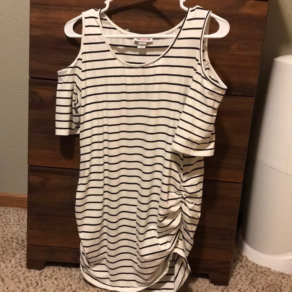 Times Two large maternity shirt